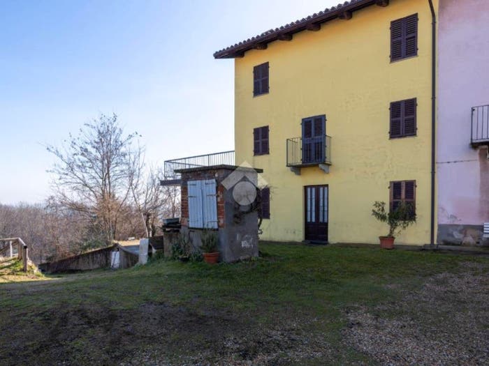 Casa con 5 locali in vendita in Piazza umberto I, Centro, Marentino
