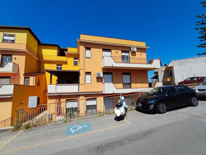 Appartamento quadrilocale in vendita in Via Rasola, Centro, Patti