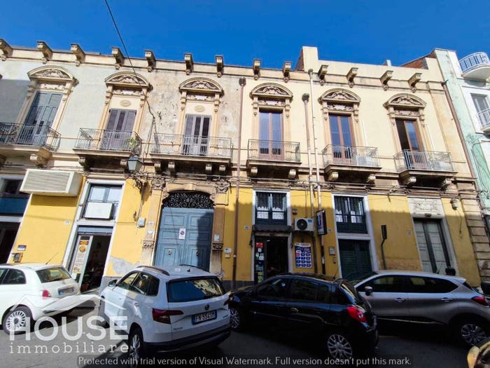 Casa con 6 locali in vendita in Via Vittorio Emanuele, Paternò