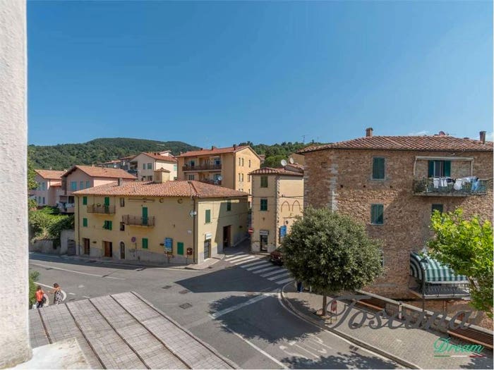 Appartamento trilocale in vendita in Centro, Monterotondo Marittimo