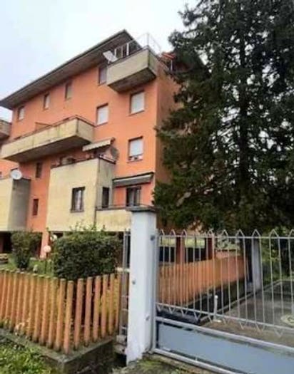 Appartamento trilocale in vendita in Via Vigorelli, Centro, Casteggio