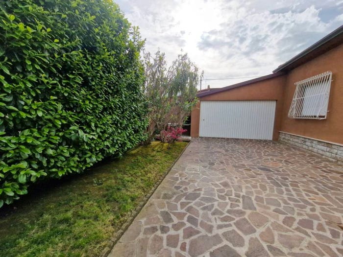 Casa con 6 locali in vendita in Via Dobbiaco, Villa Chiaviche Calabrina, Cesena