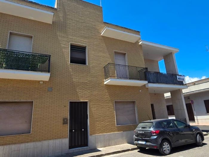 Appartamento quadrilocale in vendita in Via Lucania, Centro, Galatina