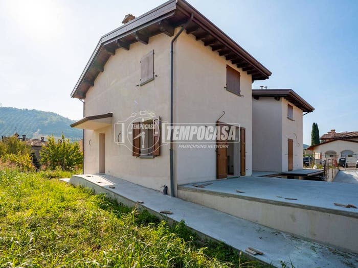Casa trilocale in vendita in Via Aldo Laghi, Fognano, Brisighella