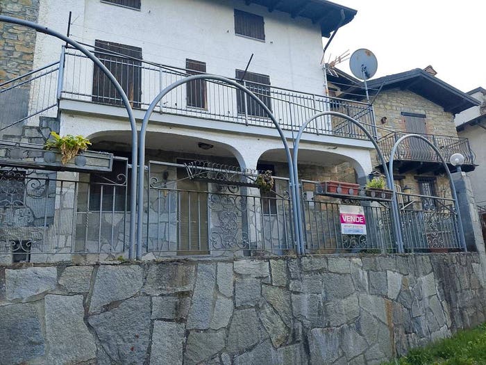 Casa con 5 locali in vendita in Regione Selvapiana, Fabbrica Curone