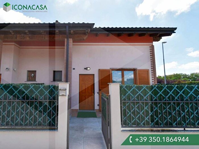 Casa trilocale in vendita in Via Caduti di Nassiriya, Ravello Villastanza Villapia, Parabiago