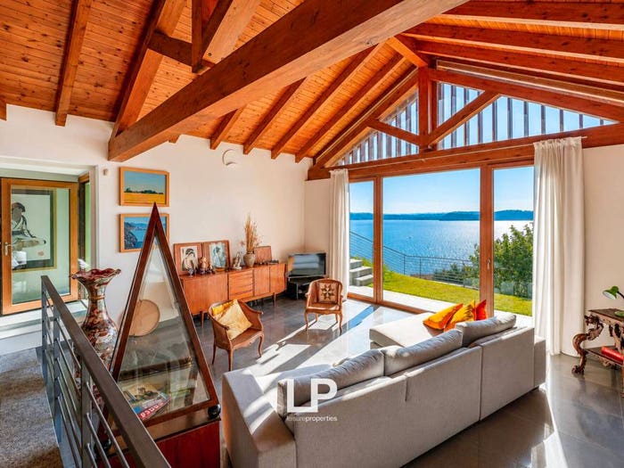 Casa con 6 locali in vendita in Via Panorama, Belgirate