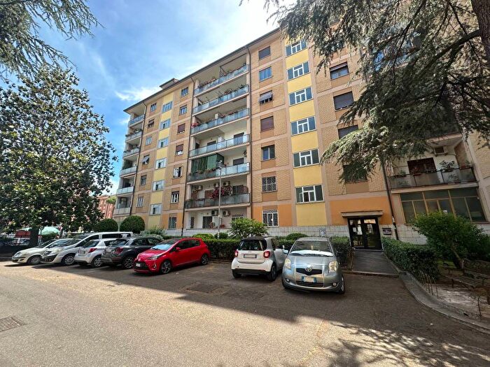 Casa quadrilocale in vendita in Via Giggi Pea, Alessandrino Torre Spaccata, Roma