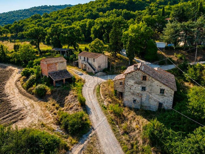 Appartamento con 6 locali in vendita in Strada Provinciale di Morra Morra Città di Castello Perugia Umbria Italia, Città di Castello