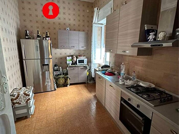 Casa con 6 locali in vendita in via Curti, Centro, Casamarciano