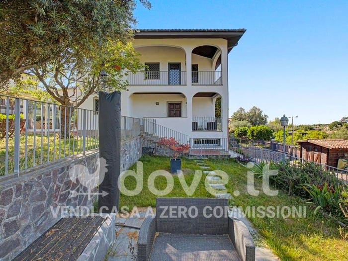 Casa con 6 locali in vendita in Via Doganale, Ciampino