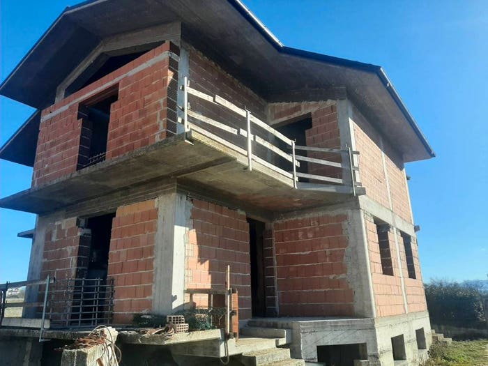 Casa con 5 locali in vendita in Via Renato Fucini, Centro, Avezzano