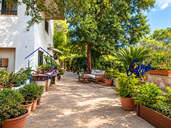 Casa con 6 locali in vendita in Via Vitalba, Quercianella, Livorno