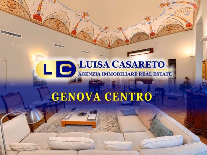 Appartamento con 6 locali in vendita in Via Paolo Emilio Bensa, Prè, Genova