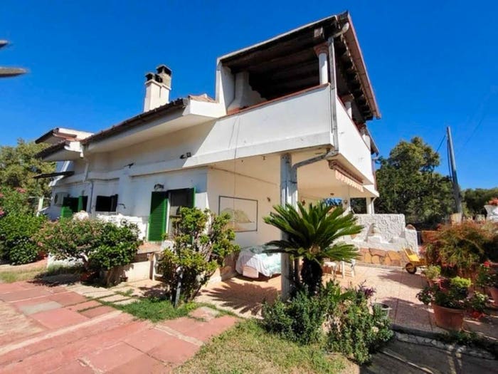 Casa con 6 locali in vendita in via Sa Spregargia, Muravera