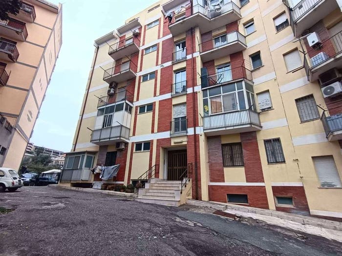 Appartamento quadrilocale in vendita in via Gelona, Viale Italia Montepiselli, Messina