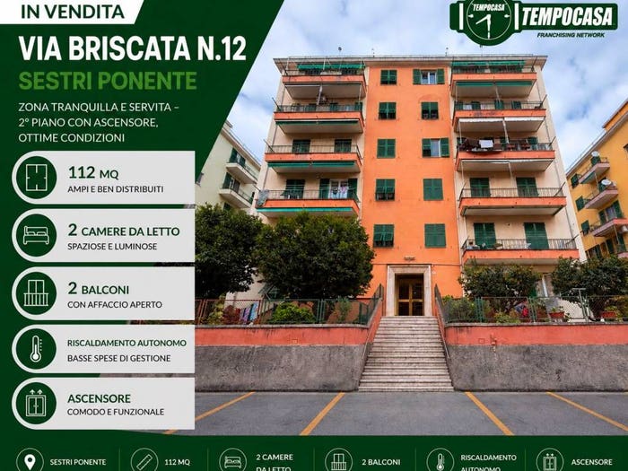 Appartamento quadrilocale in vendita in Via Briscata, Sestri Ponente, Genova