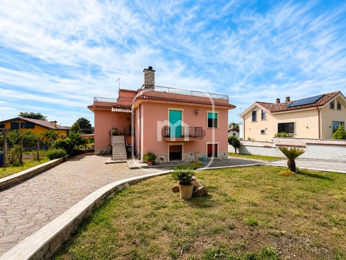 Appartamento quadrilocale in vendita in Via Gioacchino Rossini, Valle Martella, Zagarolo
