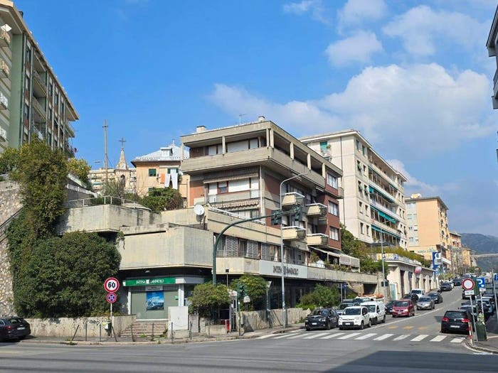 Appartamento con 6 locali in vendita in Via Timavo, Borgoratti, Genova