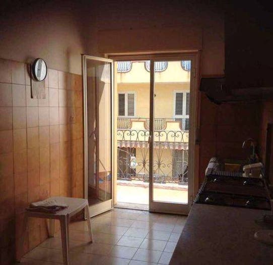 Appartamento trilocale in vendita in Via Del Progresso, Furci Siculo