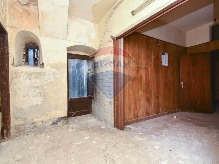 Appartamento con 6 locali in vendita in Via Meli, Centro, Giarre