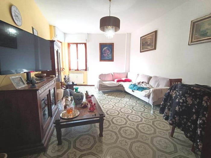 Appartamento quadrilocale in vendita in ParmaCavallotti DirOvest, Marina di Carrara, Carrara