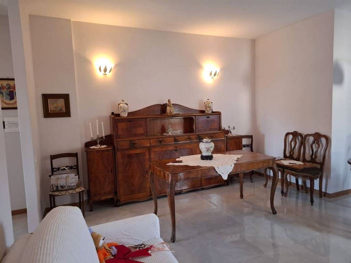 Appartamento quadrilocale in vendita in Viale della Libertà, Centro, Chianciano Terme