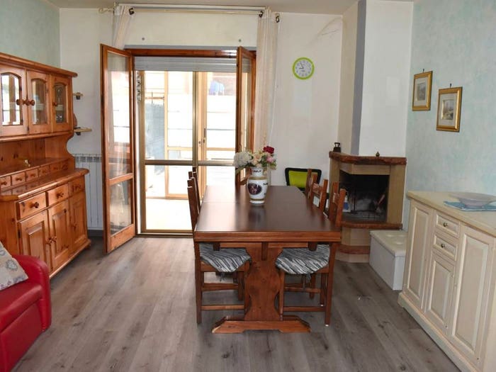 Appartamento quadrilocale in vendita in Via Aroldo Pedini, Castel del Piano Pila, Perugia