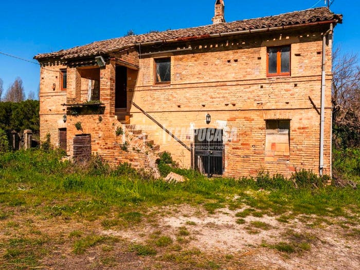 Casa con 6 locali in vendita in Contrada Grazie, Civitanova Alta, Civitanova Marche