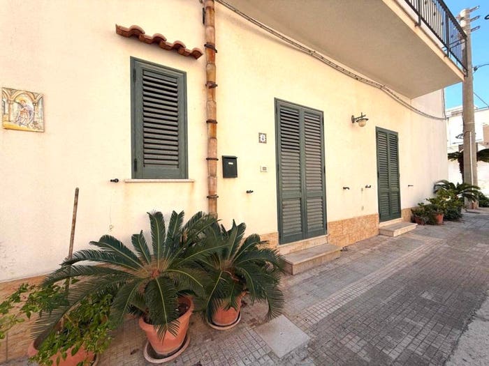 Appartamento quadrilocale in vendita in Via Cavour, Centro, San Vito Lo Capo