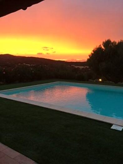 Casa quadrilocale in vendita in Via Stazzi Spridda, San Giovanni Sole Ruiu, Olbia