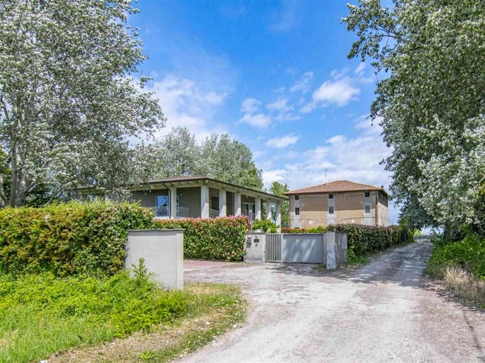 Appartamento trilocale in vendita in Via Stelloni Levante, Calderara di Reno