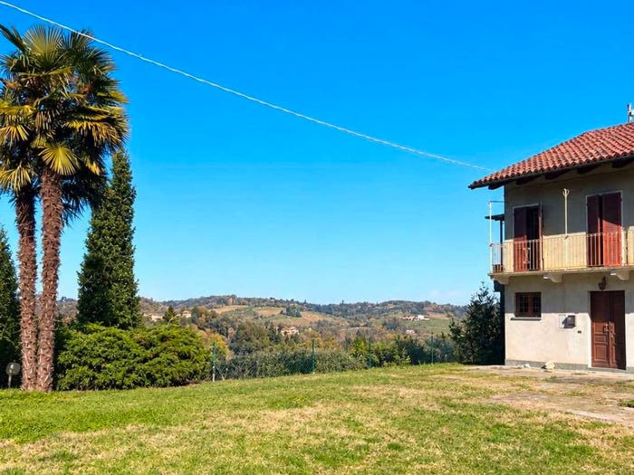 Casa con 6 locali in vendita in Sant'anna, Monteu Roero