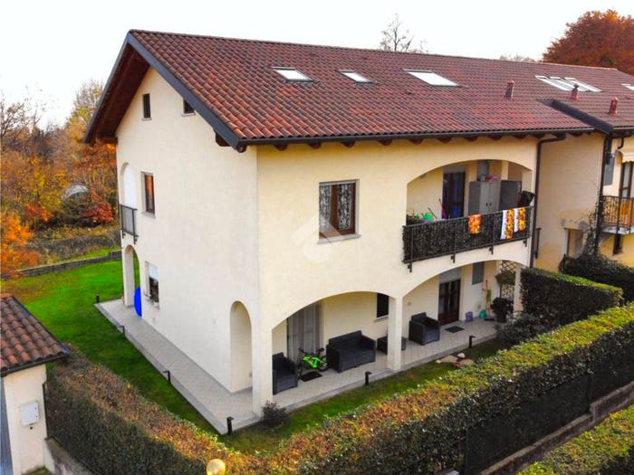 Appartamento con 6 locali in vendita in Via delle vigne, Centro, Cafasse