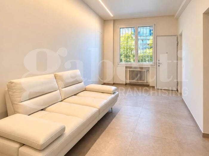 Appartamento con 5 locali in affitto in Via Giardini, Buon Pastore Parco Amendola, Modena