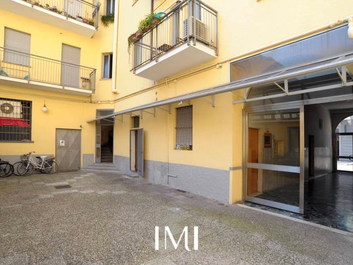 Appartamento bilocale in vendita in Via Antonio Rosmini, Paolo Sarpi, Milano