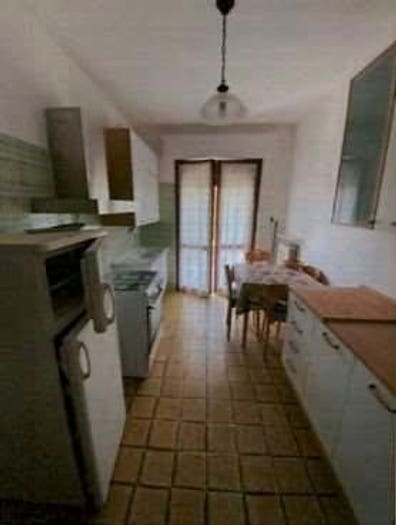Appartamento con 6 locali in vendita in Via Mazzini, Centro, Pineto