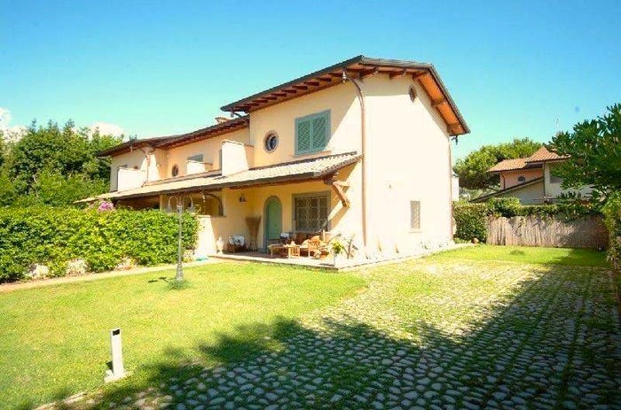 Casa con 5 locali in vendita in Via Quartieri, Centro, Forte dei Marmi