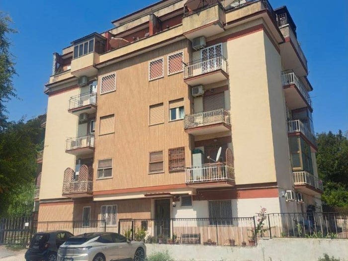 Appartamento bilocale in vendita in Via dei Buonvisi, Casetta Mattei Corviale, Roma