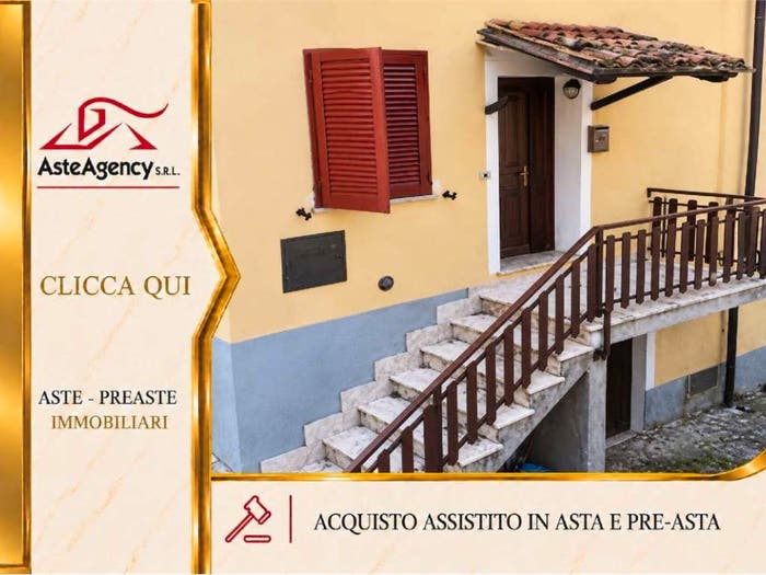 Appartamento quadrilocale in vendita in Grotti, Grotti, Sant'Anatolia di Narco