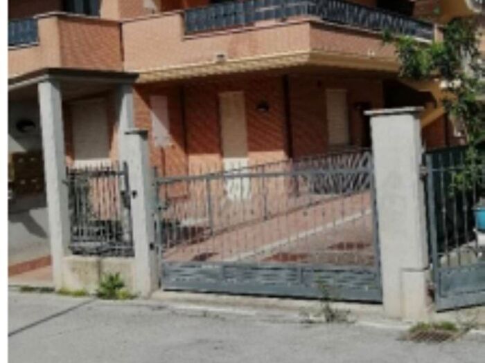 Appartamento monolocale in vendita in Via Giuseppe Romita, San Tommaso Tre Archi, Fermo