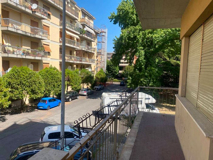 Appartamento con 5 locali in vendita in Giotto, Arezzo
