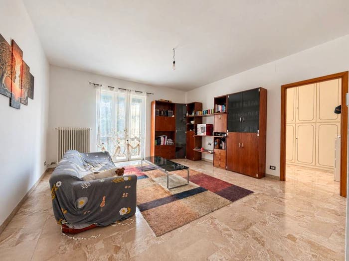 Appartamento con 5 locali in vendita in Via Michelangelo Buonarroti, Centro, Santhià