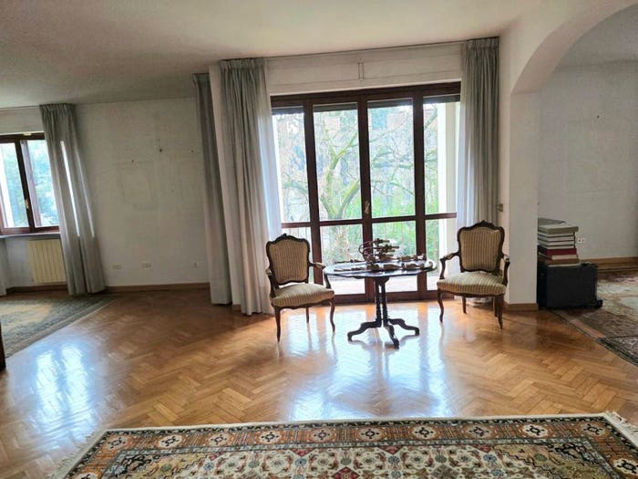 Appartamento con 6 locali in vendita in Via Contessa Matilde, Santa Maria, Pisa