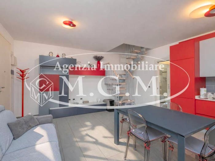 Appartamento trilocale in vendita in Calcinaia