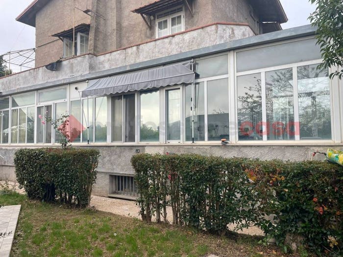 Casa con 6 locali in vendita in Via Cerro Antico, Centro, Cassino
