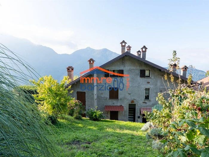 Appartamento bilocale in vendita in Bellano