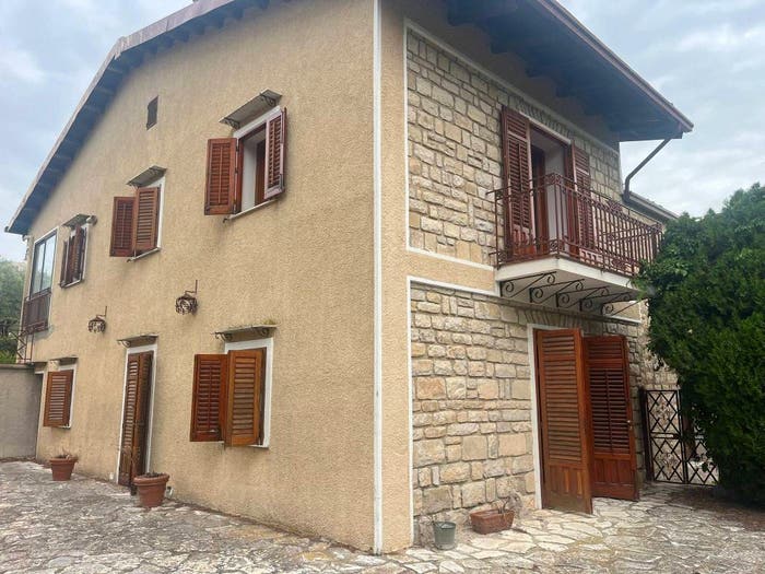 Casa con 5 locali in vendita in Contrada Cicirello, Prizzi