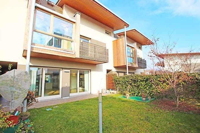 Casa con 5 locali in vendita in via calvetti, Canovine, Bergamo