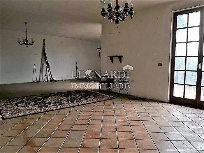 Casa con 6 locali in vendita in Cerbara, Città di Castello